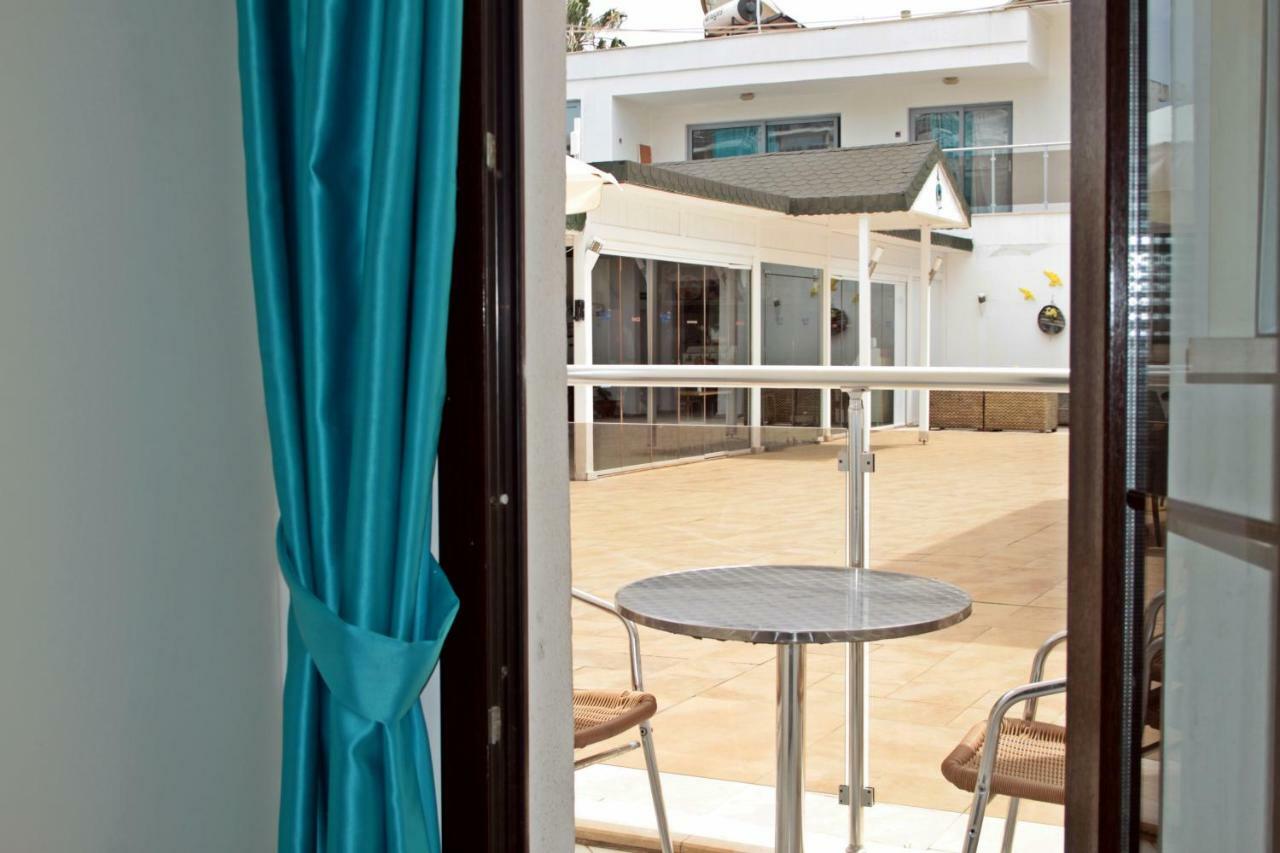 Costa Queen Suites Gümbet Esterno foto