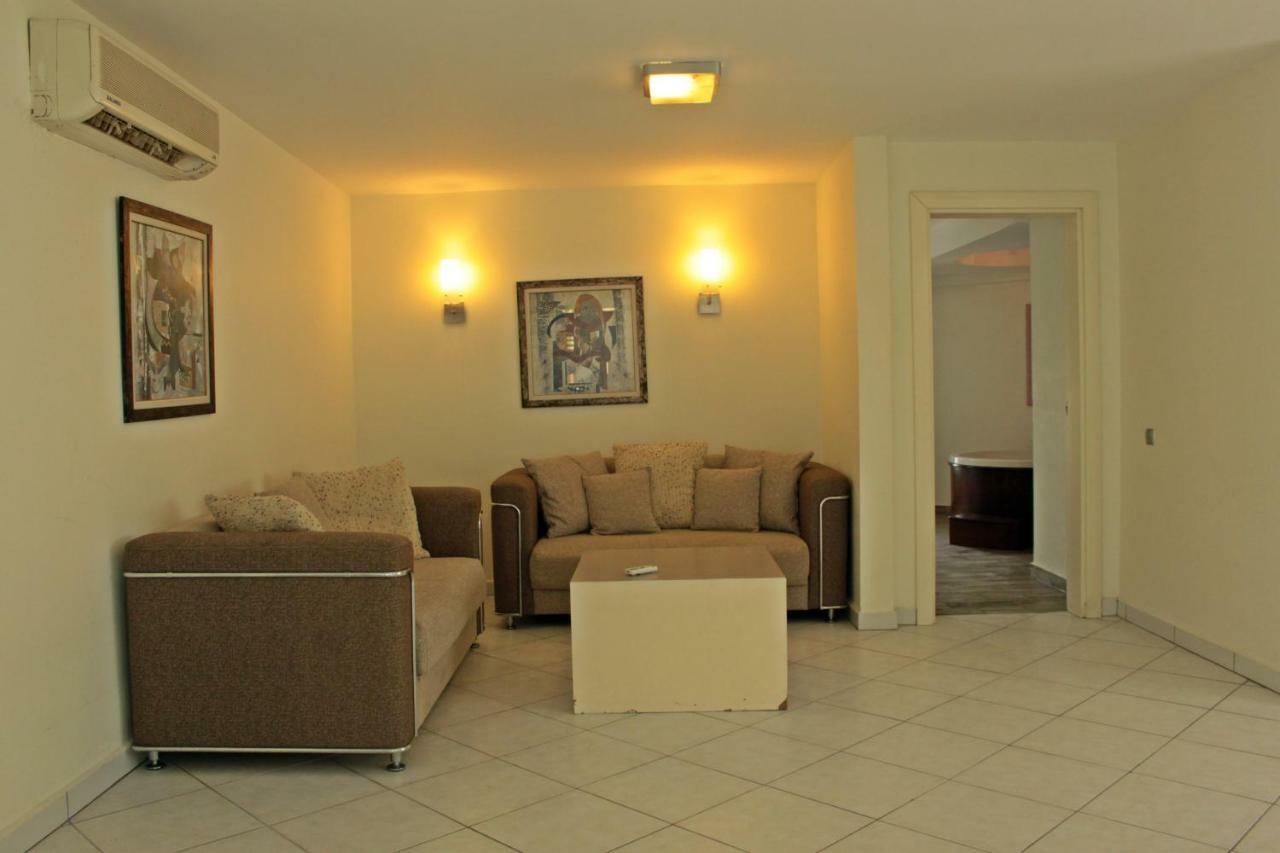 Costa Queen Suites Gümbet Esterno foto